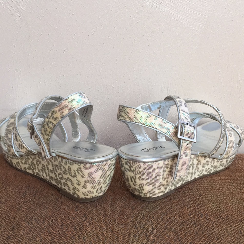 Justice Wedge Sandals - Picture 5 of 8